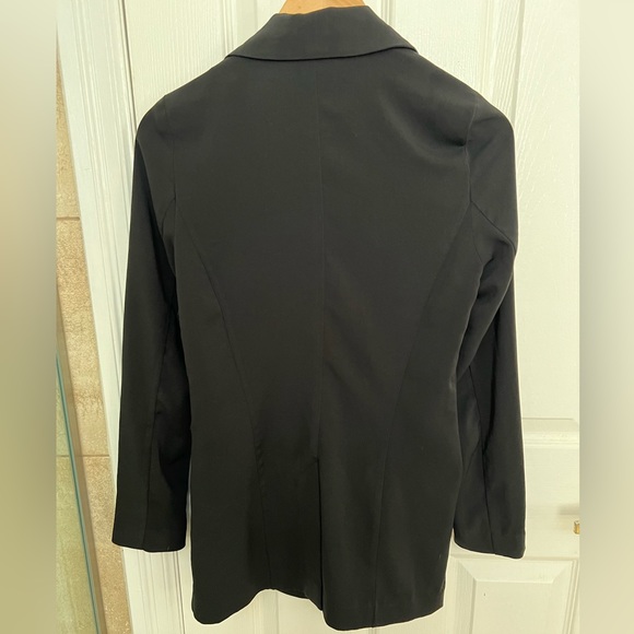 Black Ladies Blazer - Picture 2 of 2
